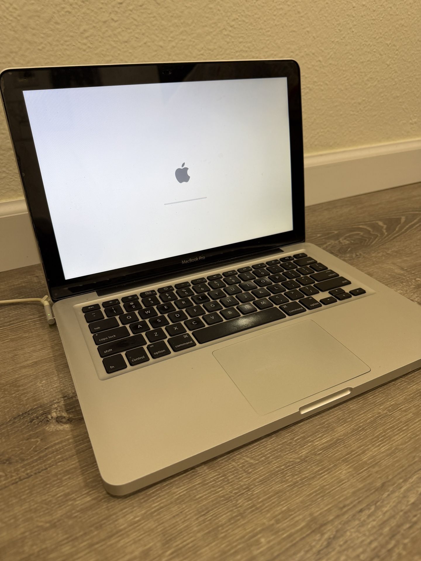 MacBook Pro 💻 Laptop 