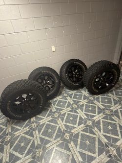 Tires and Rims Jeep
