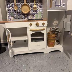 Kitchen play set