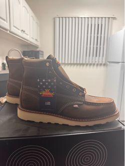 Thorogood American Heritage 6" Moc Toe Work Boots for Men size 12