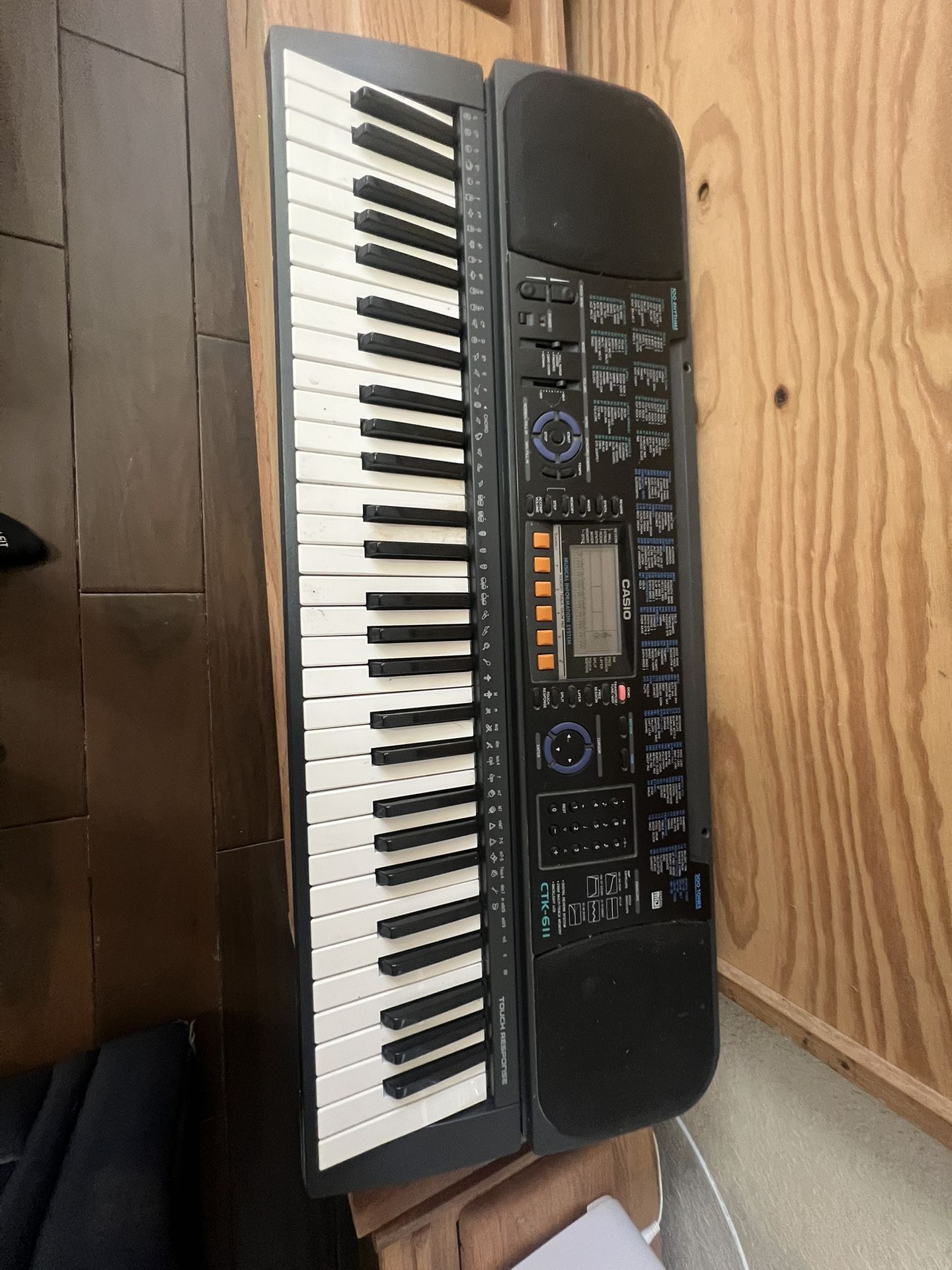 Casio Keyboard CTK-611