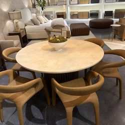 Dining table / chairs /same day delivery , No credit needed