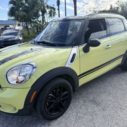 2011 Mini Copper Clubman 