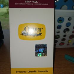 Otter BOX CASE for a MOTO G6