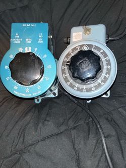 STACO 3PN1010 Variable Transformer / Variac 0-140V 10A