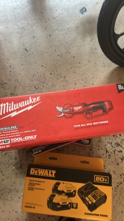 M12 pruning shears $110 Tool Only