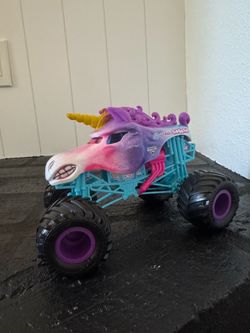 Monster truck