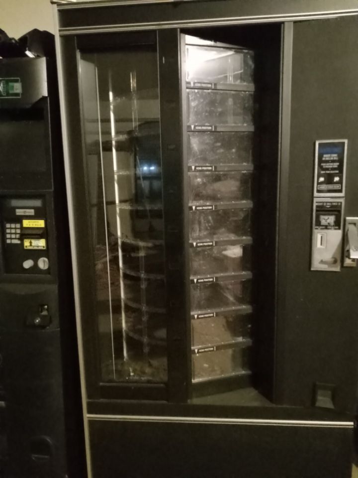 No Problem Working Vending Machines