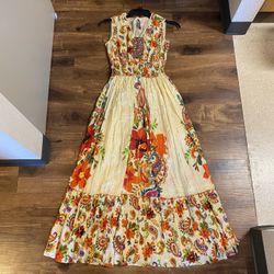 Brand New Woman’s Me 2 Magic brand Yellow Floral Dress Up For Sale 