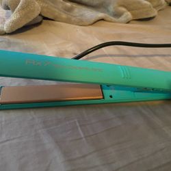 RX7 Nano Ceramic Ionic Hair Straightener 
