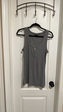 Torrid Gray Ribbed Henley Tank Top Size 1