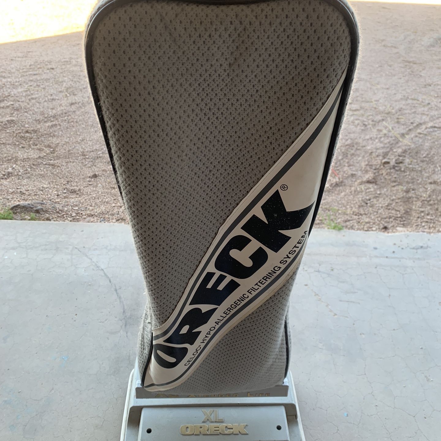 Oreck XL Upright Vacuum Used Works Great for Sale in Apache