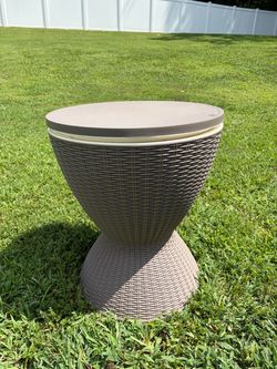 Outdoor Side Table/Cooler