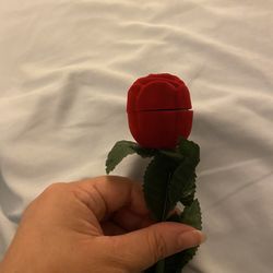 Red Rose Flower Ring Case 