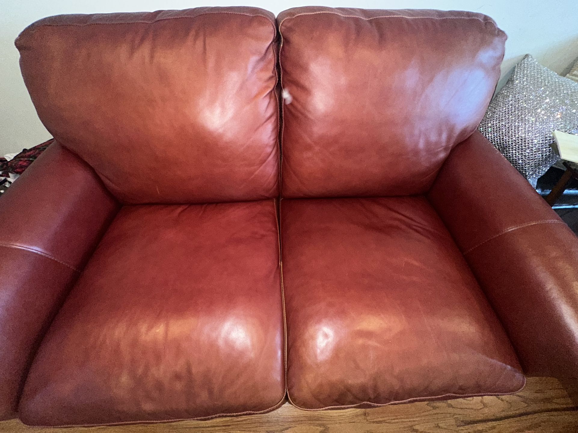 Raymour & Flanigan Jackson Leather Sofa Loveseat Blackberry / Burgundy / Red