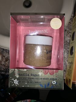 Vanilla body sugar scrub NEW