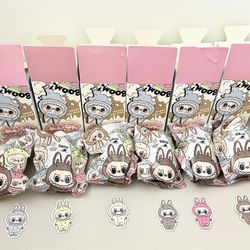 Labubu THE MONSTERS - Exciting Macaron pendants for sale. 