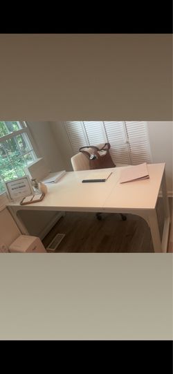 White Desk