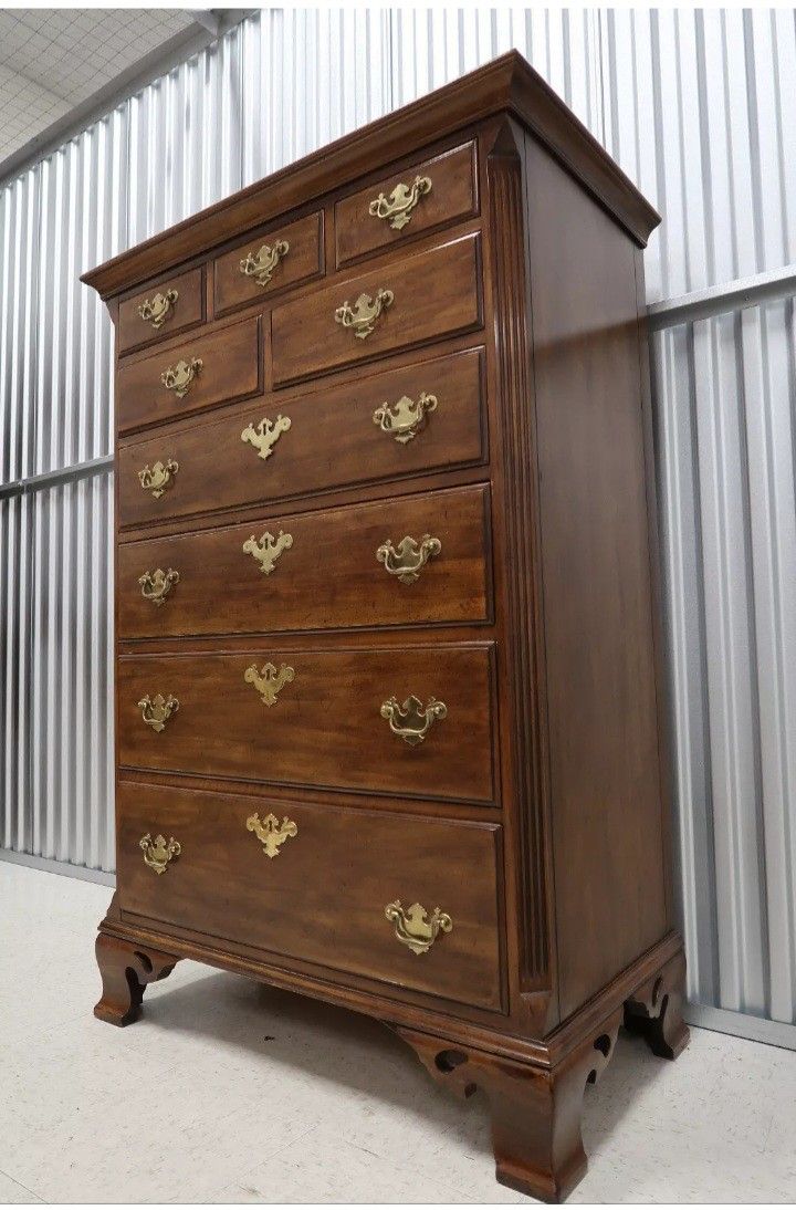 Davis Furniture  9 Drawers Tall Dresser 
