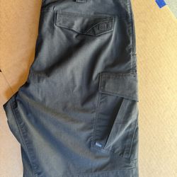 5.11 Tactical Shorts Size 36