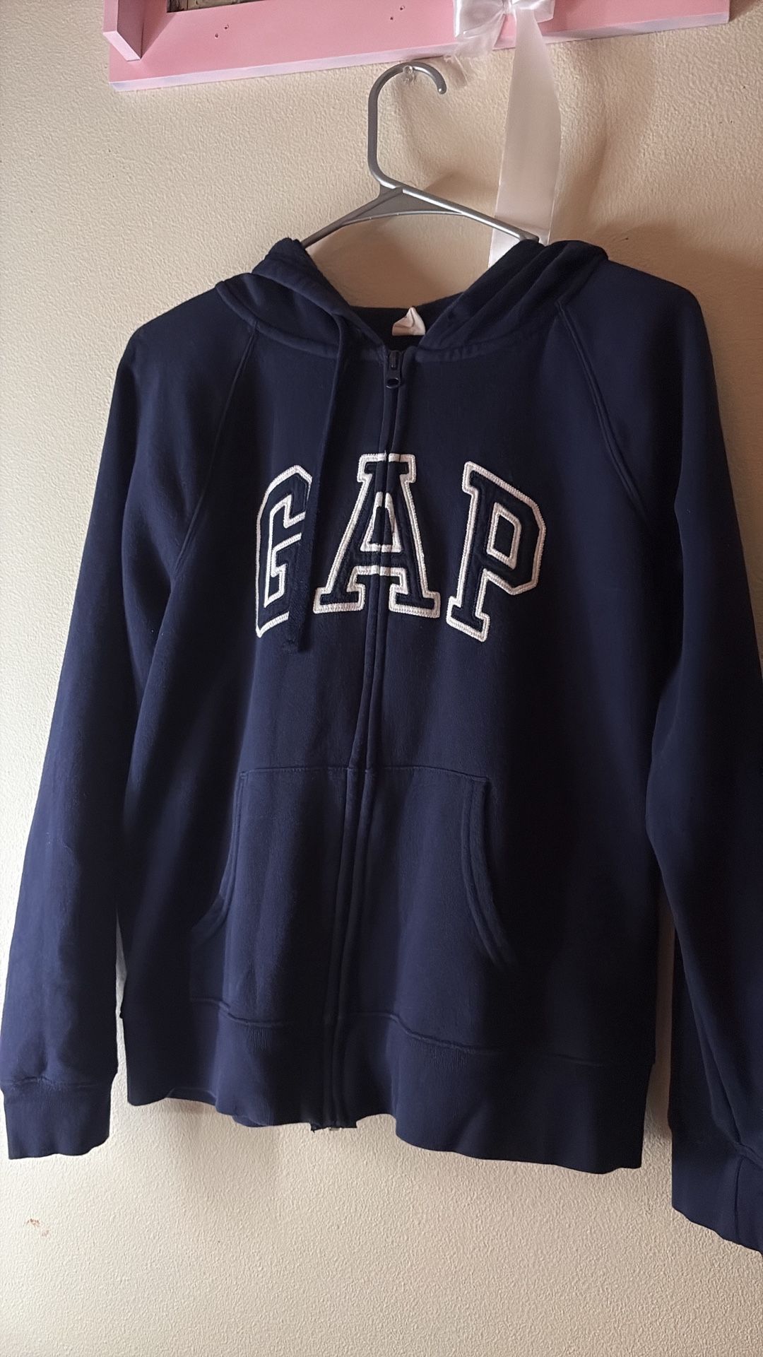 Brand New Gap Hoodie Size Medium!