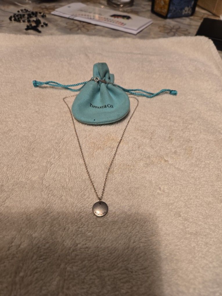 Tiffany & Co - Chain & Pendant - Silver 9.25 - ORIGINAL 