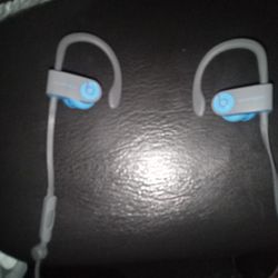 Power Beats 3 