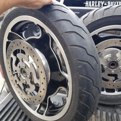 Harley Davidson Rims And Tires $600