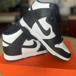 NIKE Dunk High Black And Withe Panda