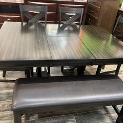 Kelly Died In Room Set With Bench Starting At $699 With Easy Finance
