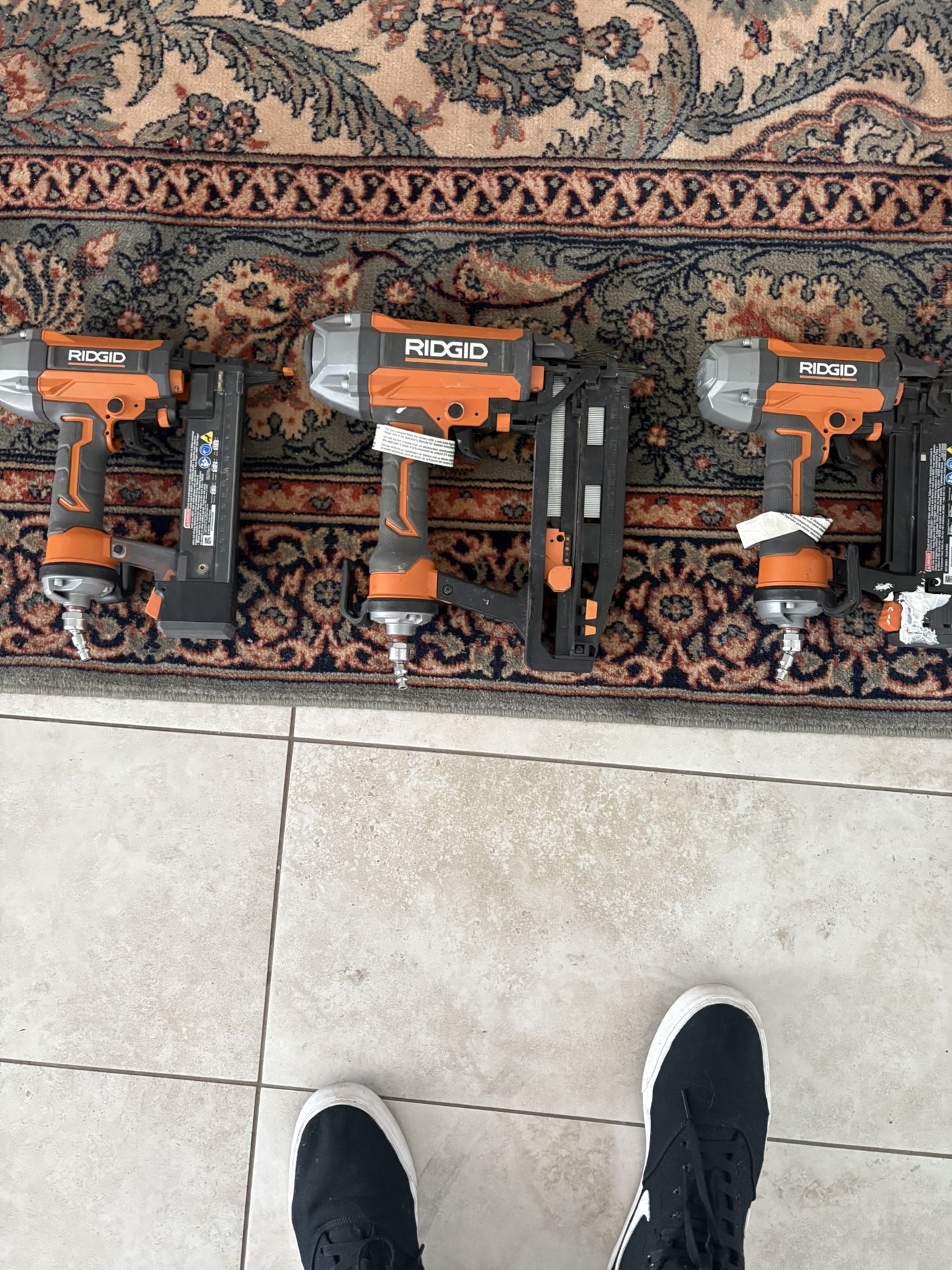 Brad Nailer Finish Nailer And Staple Gun