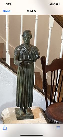 Bronze Statue 