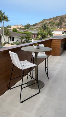 Hightop Table and Two Chairs