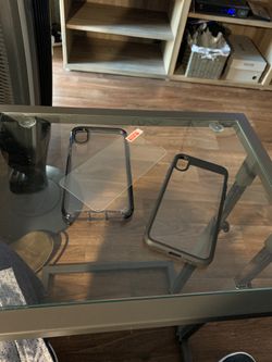 iPhone X or XS 2 cases and tempered glass for $25