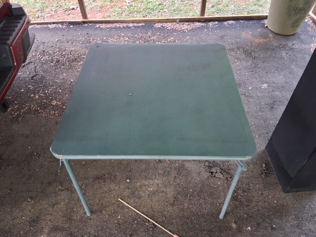 Folding Card Table