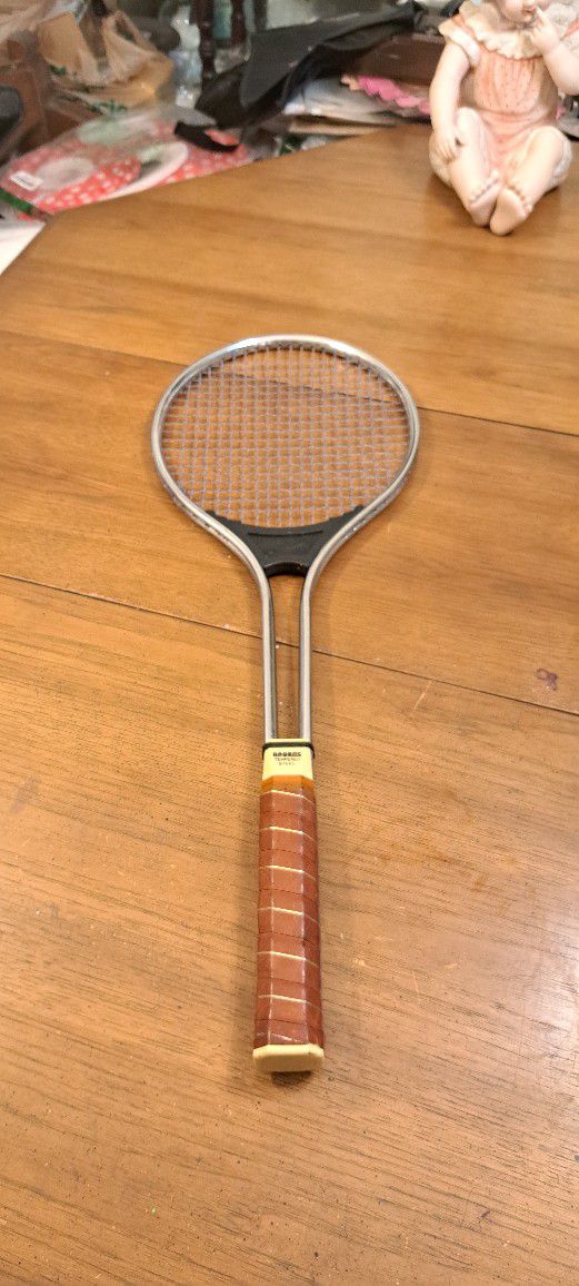 Vintage Regent Tempered Steel RX L44 Tennis Racket Made In Japan 4 5/8" Grip PRICE IS  FIRM 