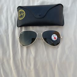 Polarized lenses aviator 3025 sunglasses never used