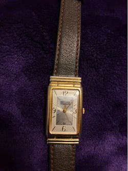 Watch, needs battery.