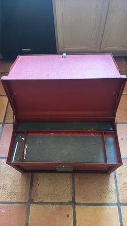 KennedyTool box