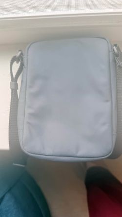 Lululemon Easy Access Crossbody Bag 1.5L Gray Adjustable Shoulder Bag
