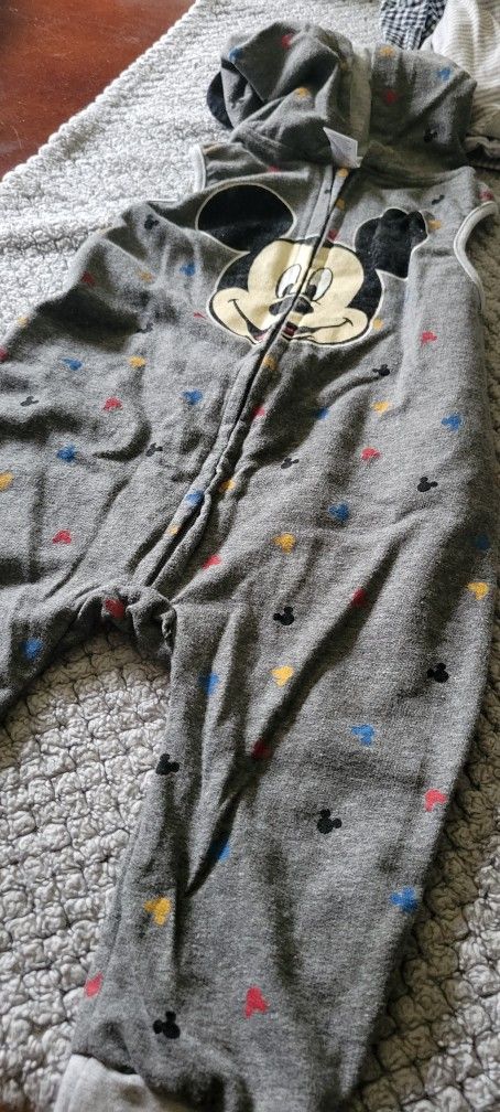 18M BOYS Box Of Clothes PART 1 / Caja De Ropa PARTE 1