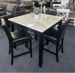 LABOR DAY SALE ❗️ 5 pc Dining set