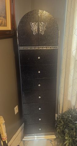Black Hollywood Swank Lingerie Chest By Michael Amini!