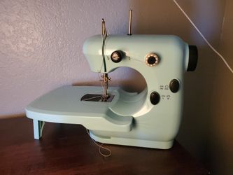 Mini Sewing Machine