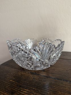 Crystal bowl