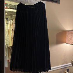 Liz Claiborne long pleated Skirt