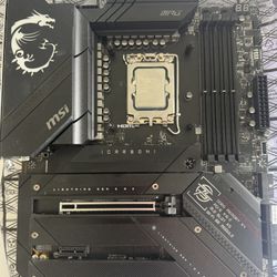 I9-13900k & MSI Carbon Wifi Z790 Motherboard Bundle