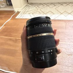 Tamron AF 28-75mm f/2.8 