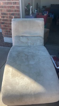 Chaise chair