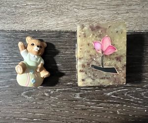 Tiny marble trinket box